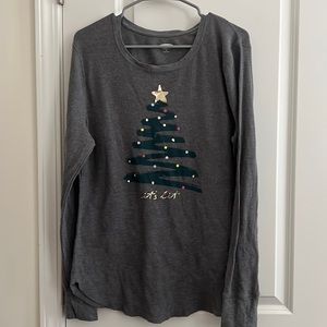 Gray Waffle Knit Christmas Tee